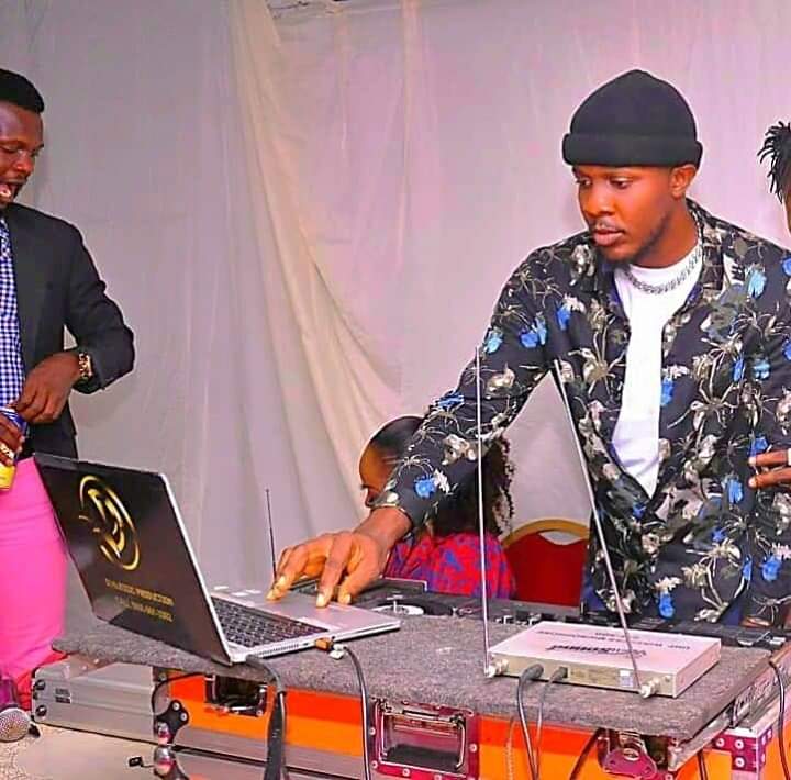 DJ Klassic - Event Plainng Services/ DJ Services in Enugu